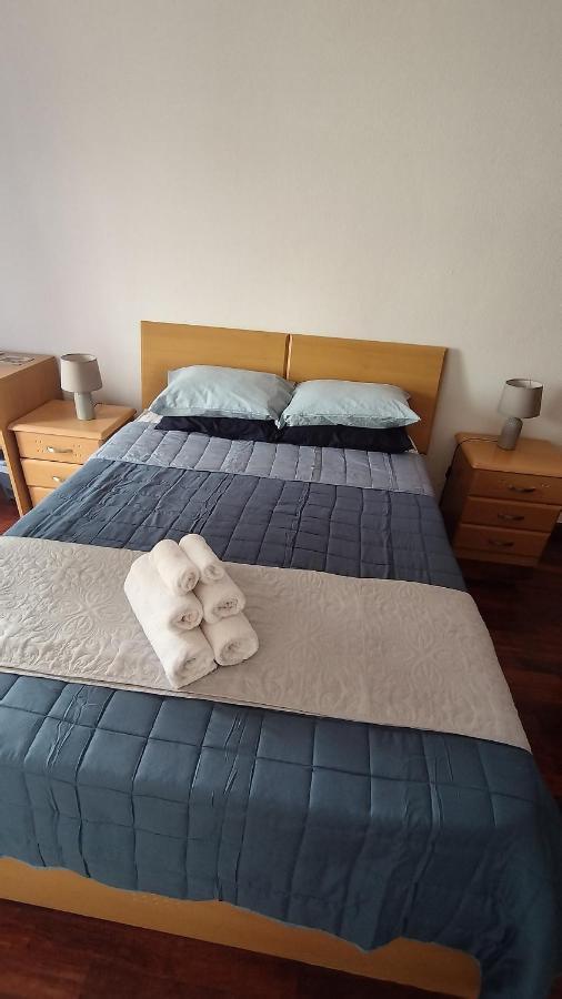 Quarto Com Varanda No Centro Em Tavira Apartamento Exterior foto